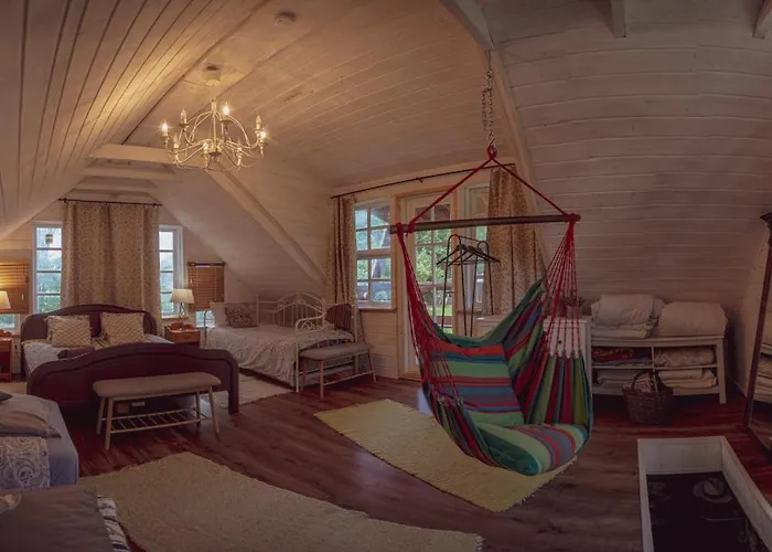 Vakantiehuis Cousy Historical House With Sauna And Hot Tube *