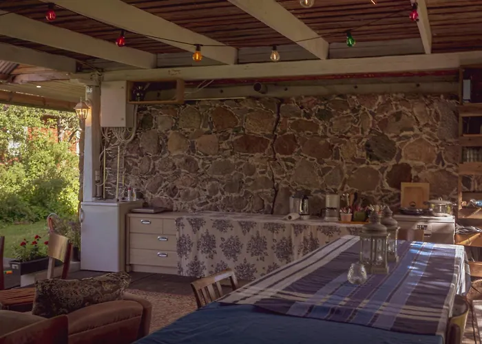 Vakantiehuis Cousy Historical House With Sauna And Hot Tube *